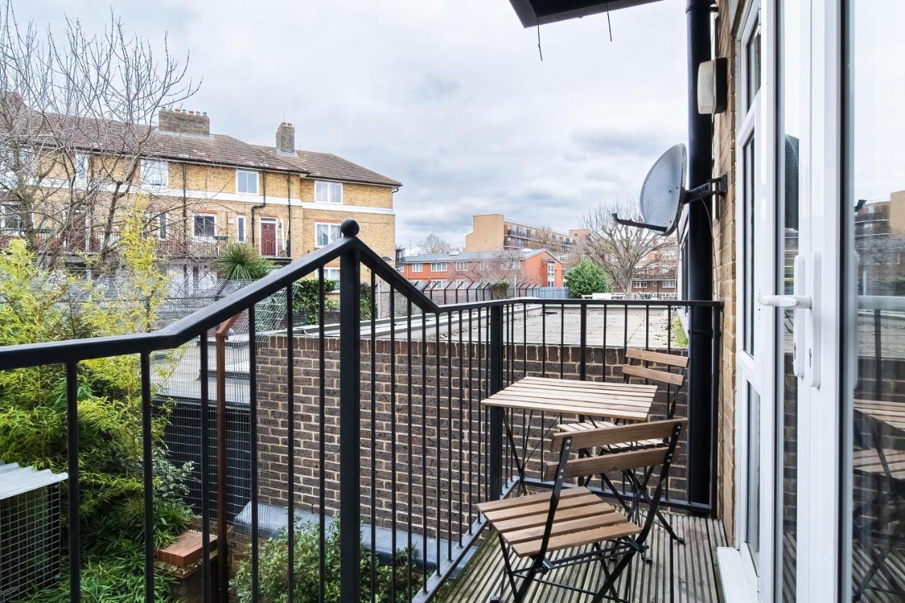 Chic 3 Bed Apartment Near London Bridge With Balcony المظهر الخارجي الصورة